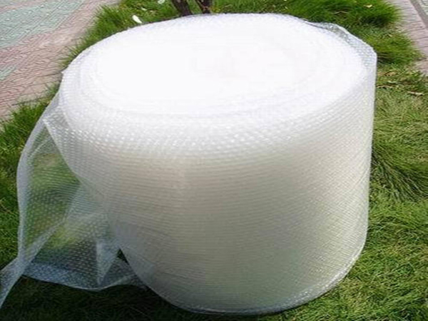 使用回收料生產(chǎn)的氣泡膜用哪種增白劑效果好？